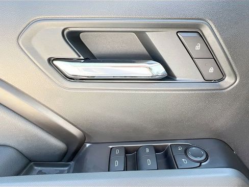 New 2026 GMC Canyon Elevation w/ Convenience Package image 13