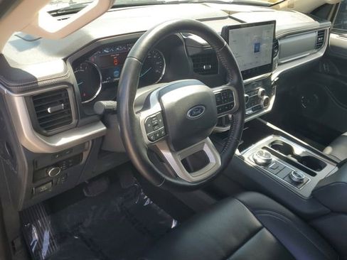 Certified 2024 Ford Expedition Max XLT image 15