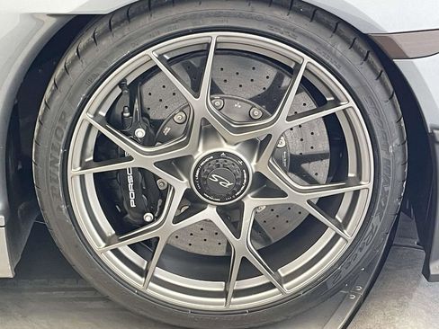 Certified 2025 Porsche 718 Boxster Spyder RS image 14