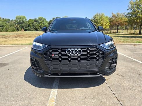 Used 2021 Audi SQ5 Premium Plus w/ Premium Plus Package AWD/4WD image 9