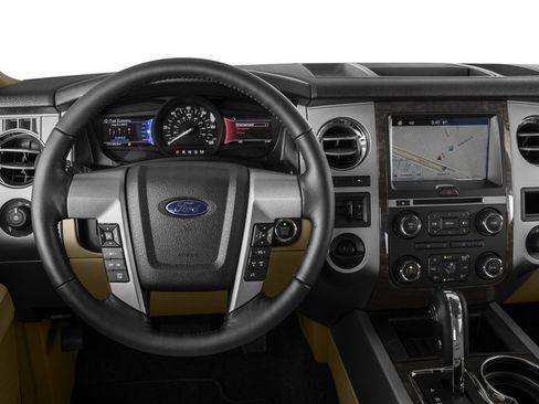 Used 2017 Ford Expedition Limited w/ Equipment Group 301A image 10