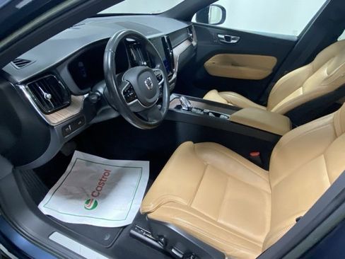 Certified 2022 Volvo XC60 B6 Inscription w/ Advanced Package image 8