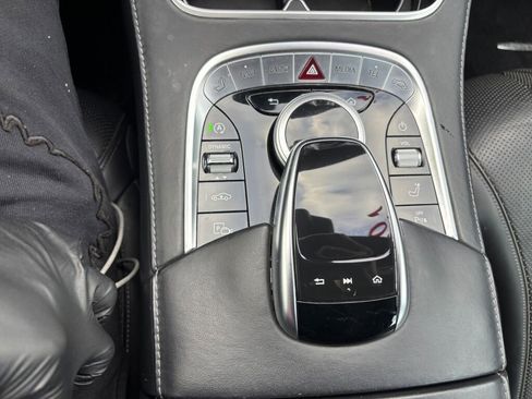 Certified 2020 Mercedes-Benz S 560 4MATIC Sedan image 22