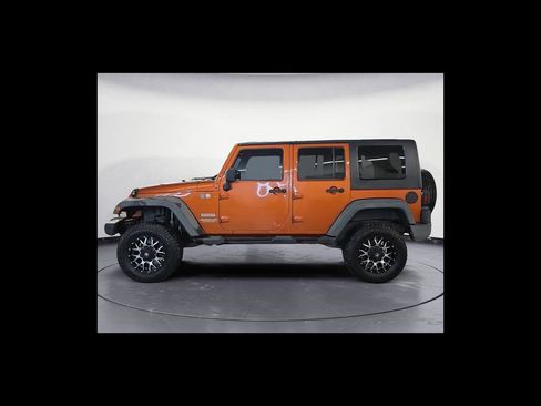Used 2010 Jeep Wrangler Unlimited Sport AWD/4WD image 3