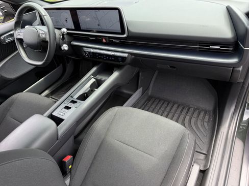 Used 2024 Hyundai Ioniq 6 SE RWD image 23