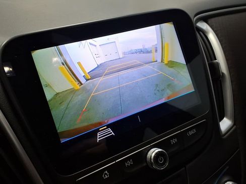 Used 2020 Chevrolet Malibu RS w/ LPO, Convenience Package 1 image 8