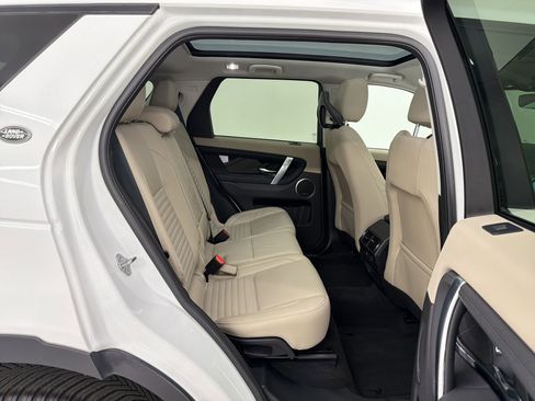 Used 2021 Land Rover Discovery Sport SE AWD/4WD image 29