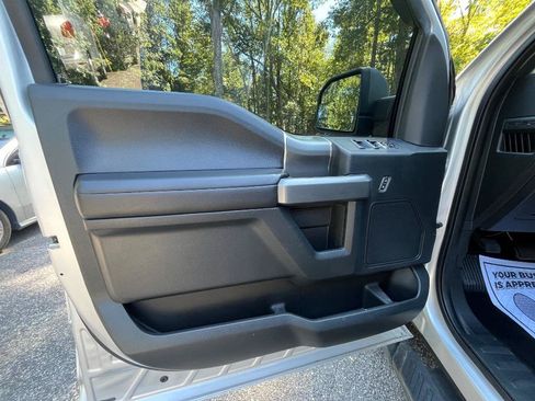 Used 2016 Ford F150 XLT w/ Equipment Group 302A Luxury RWD image 19