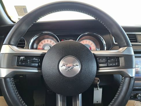 Used 2011 Ford Mustang GT Premium w/ Electronics Pkg image 9