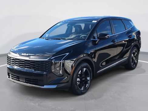 New 2026 Kia Sportage LX image 1