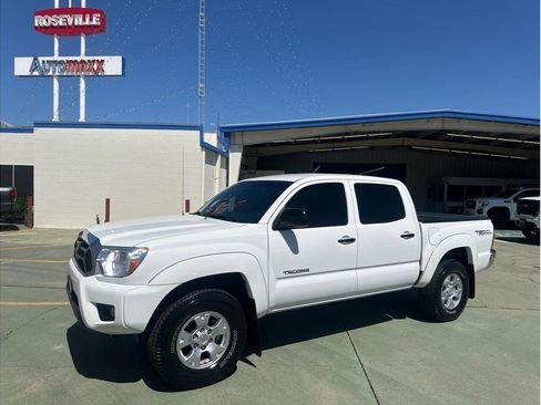 Used 2013 Toyota Tacoma PreRunner w/ TRD Off-Road Pkg RWD image 1