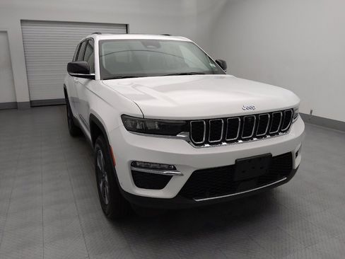 Used 2022 Jeep Grand Cherokee Limited 4xe w/ Luxury Tech Group II image 14