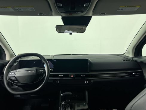 Certified 2026 Kia Sportage SX FWD image 30