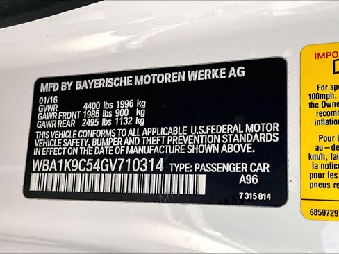 Used 2016 BMW 228i Convertible image 29