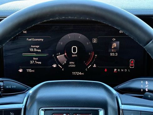 Used 2026 GMC Terrain Elevation w/ Technology Package II image 22