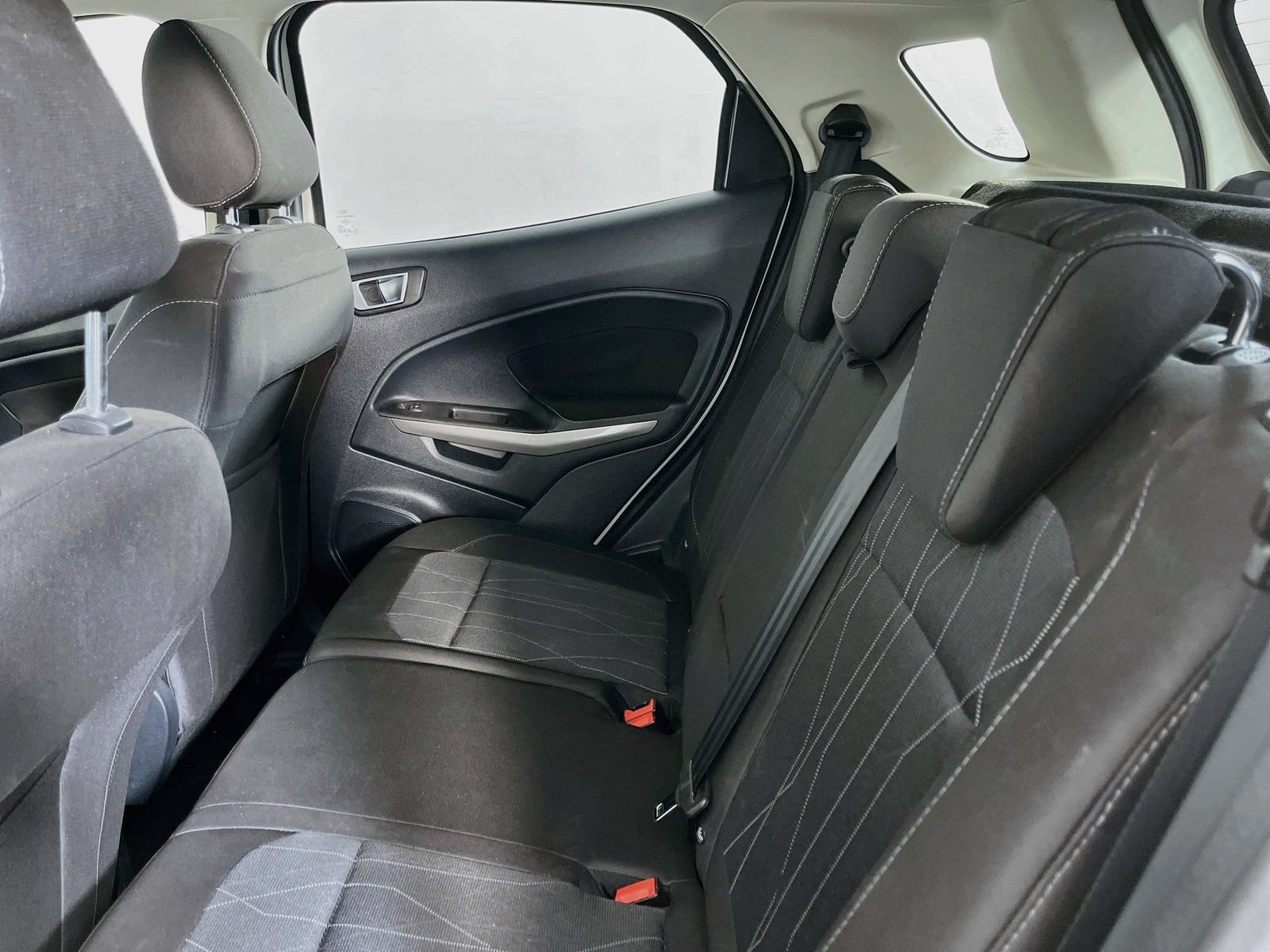 Used 2019 Ford EcoSport SE w/ SE Convenience Package FWD image 28