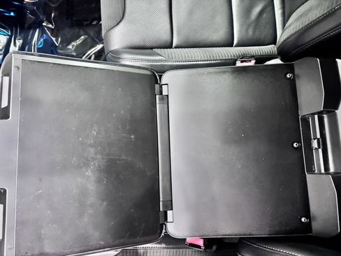 Certified 2022 Ford F150 Raptor w/ Equipment Group 801A High image 18