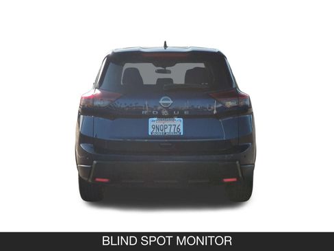 Certified 2025 Nissan Rogue SV image 9