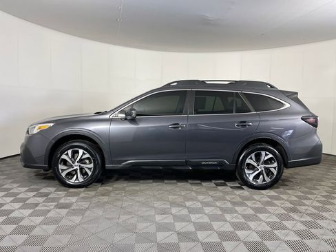 Used 2022 Subaru Outback Limited AWD/4WD image 9