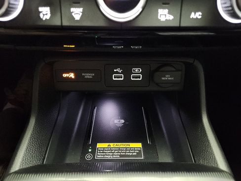 Used 2024 Honda Civic Touring image 25