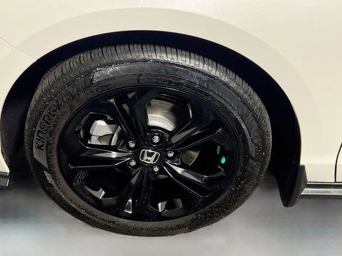 Used 2025 Honda Accord SE image 13