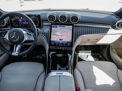 Certified 2025 Mercedes-Benz C 300 Sedan image 10