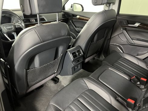 Used 2018 Audi Q5 2.0T Premium Plus image 21