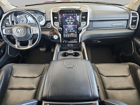 Used 2020 RAM 1500 Laramie AWD/4WD image 11