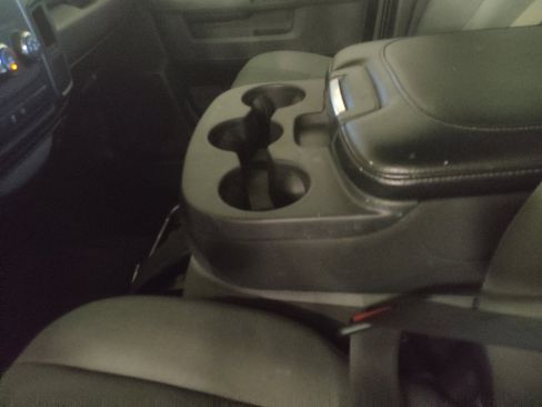 Used 2022 RAM 1500 Classic SLT RWD image 26