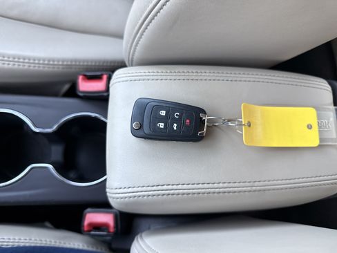 Used 2014 Buick Verano Leather FWD image 29