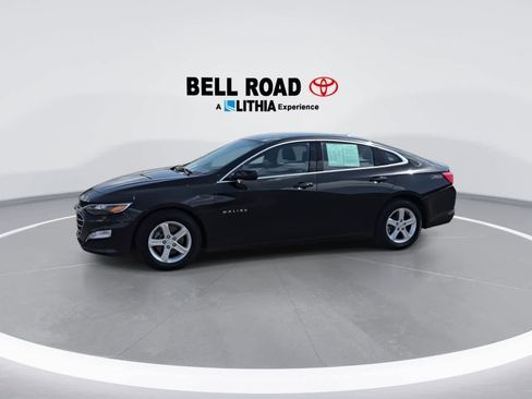 Used 2023 Chevrolet Malibu LT FWD image 4