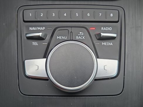 Used 2019 Audi A4 2.0T Premium Plus w/ Premium Plus Package image 17