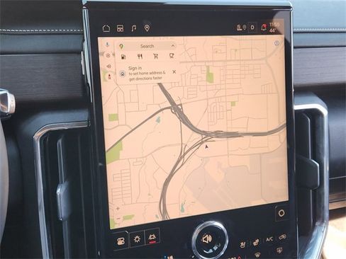 Used 2024 GMC Acadia Denali w/ Super Cruise Package image 18