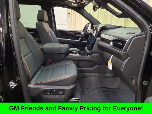 New 2026 GMC Yukon XL AT4 w/ AT4 Premium Package AWD/4WD image 40