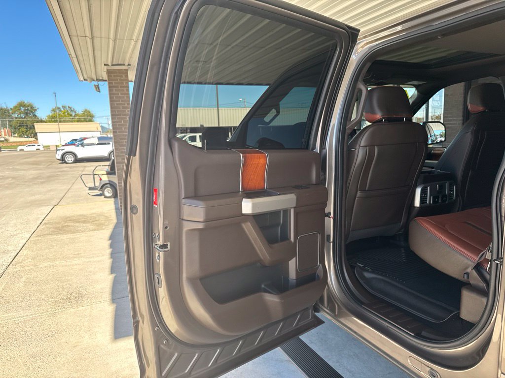 Used 2019 Ford F150 King Ranch w/ Equipment Group 601A Luxury AWD/4WD image 20