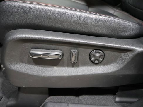 Used 2025 Honda Odyssey Sport-L image 12