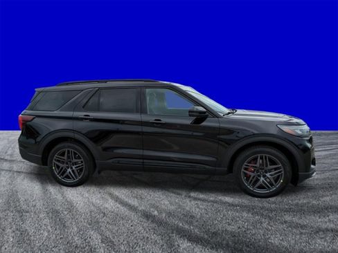 New 2026 Ford Explorer ST RWD image 3