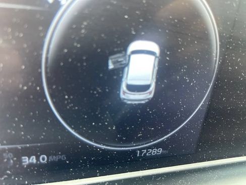 Used 2025 Kia Seltos EX w/ EX Sunroof Package FWD image 4