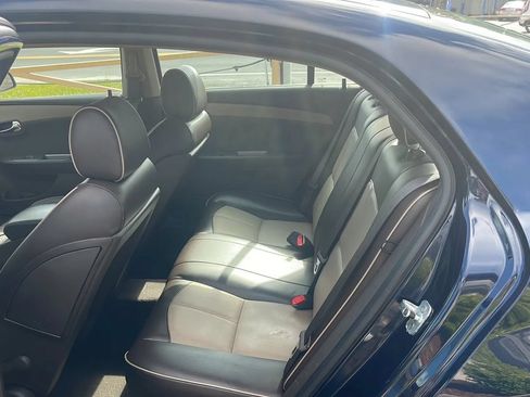 Used 2008 Chevrolet Malibu LTZ FWD image 10