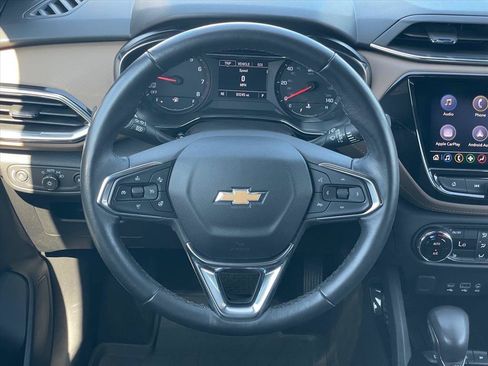 Used 2022 Chevrolet TrailBlazer ACTIV w/ Convenience Package FWD image 12