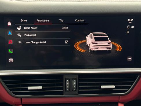 Used 2023 Porsche Cayenne GTS AWD/4WD image 35