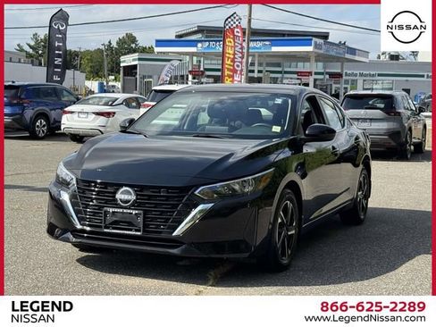 Used 2025 Nissan Sentra SV w/ All-Weather Package FWD image 4