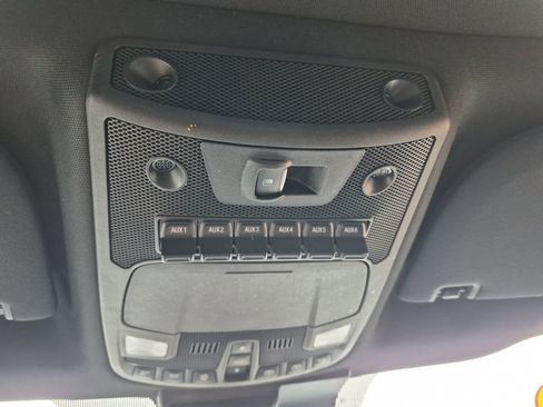 Used 2019 Ford F150 Raptor w/ Equipment Group 802A Luxury image 44