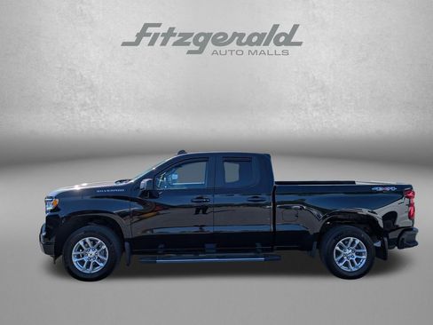 Used 2023 Chevrolet Silverado 1500 RST image 3