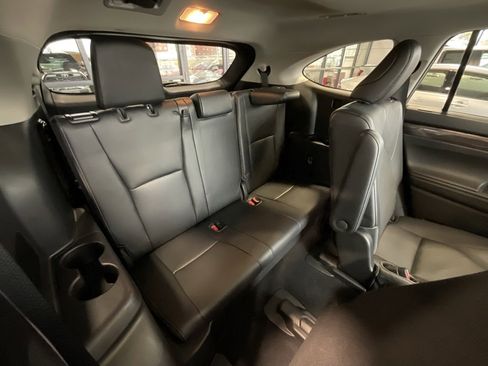 Certified 2022 Toyota Highlander Platinum image 22