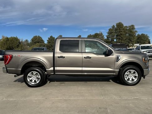 Used 2023 Ford F150 XLT image 2