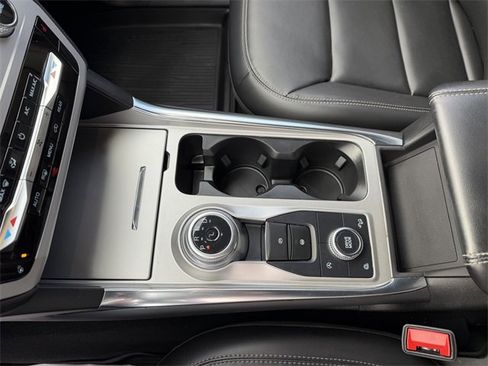 Certified 2023 Ford Explorer XLT w/ Equipment Group 202A image 30