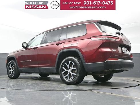 Used 2023 Jeep Grand Cherokee L Limited image 22