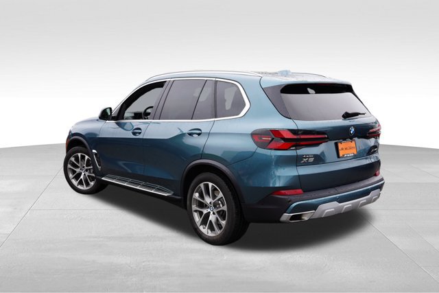 Used 2026 BMW X5 xDrive40i AWD/4WD image 7