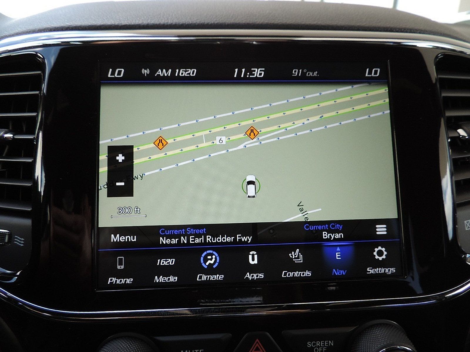 Used 2021 Jeep Grand Cherokee Laredo X RWD image 18